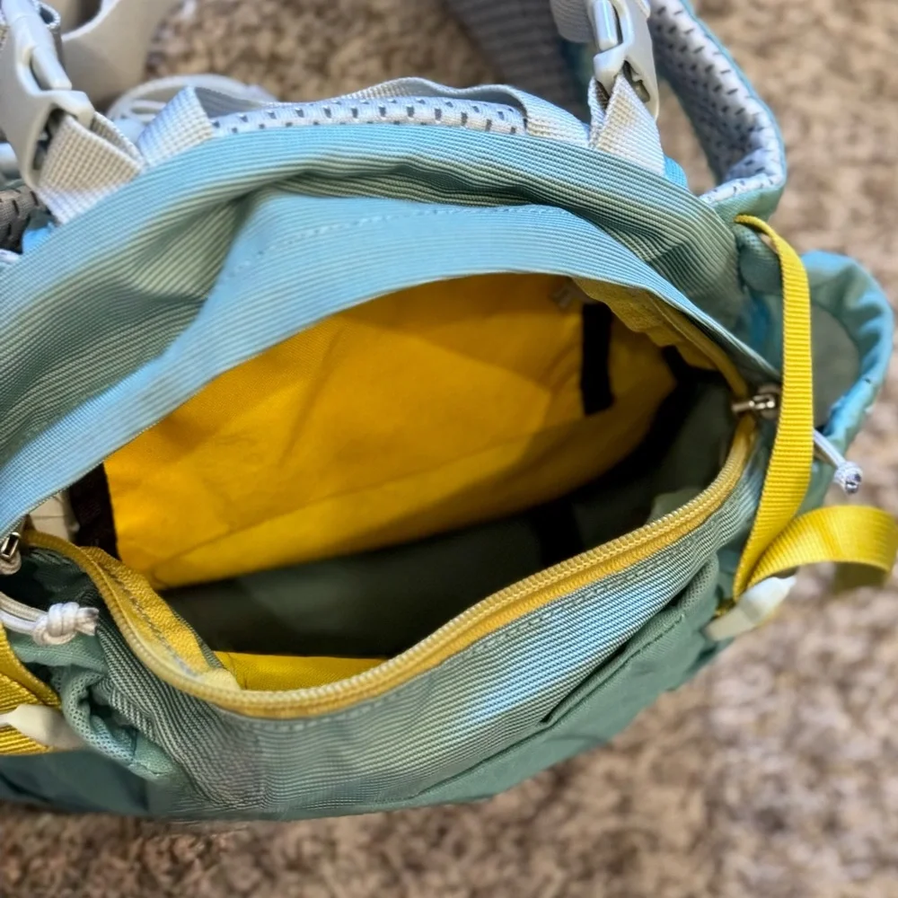 Mountainsmith Drift Teal Lumbar/Waist Pack - Picture 11 of 12